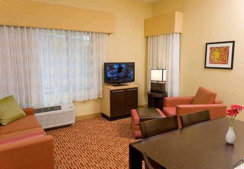 Towneplace By Marriott Hotel